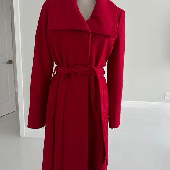 New York & Company red coat - Picture 4 of 7